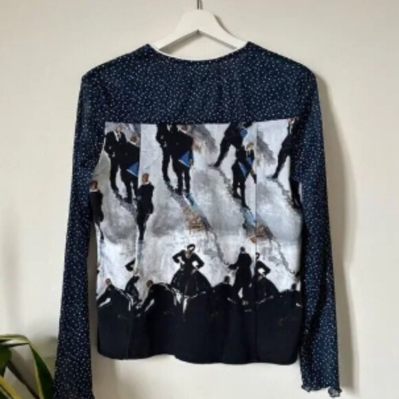 Aventures Des Toiles Print Men in Suits Art to Wear Long Sleeve Top Size 42 - Picture 5 of 6